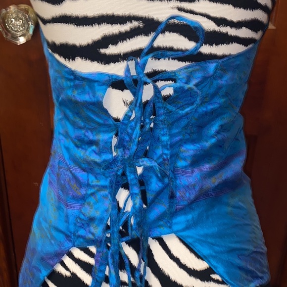 Advance Apparels blue and purple Paisley halter top 100% silk made in India - Picture 5 of 6